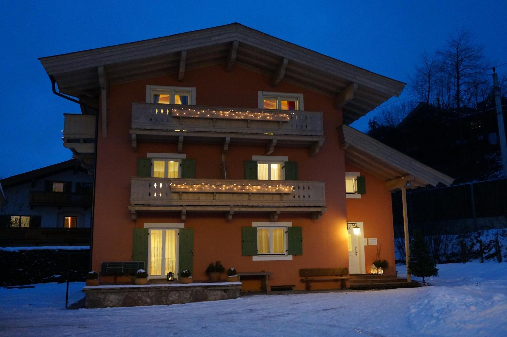 Bed and Breakfast Haus Senoner Kitzbühel Pokoj fotografie