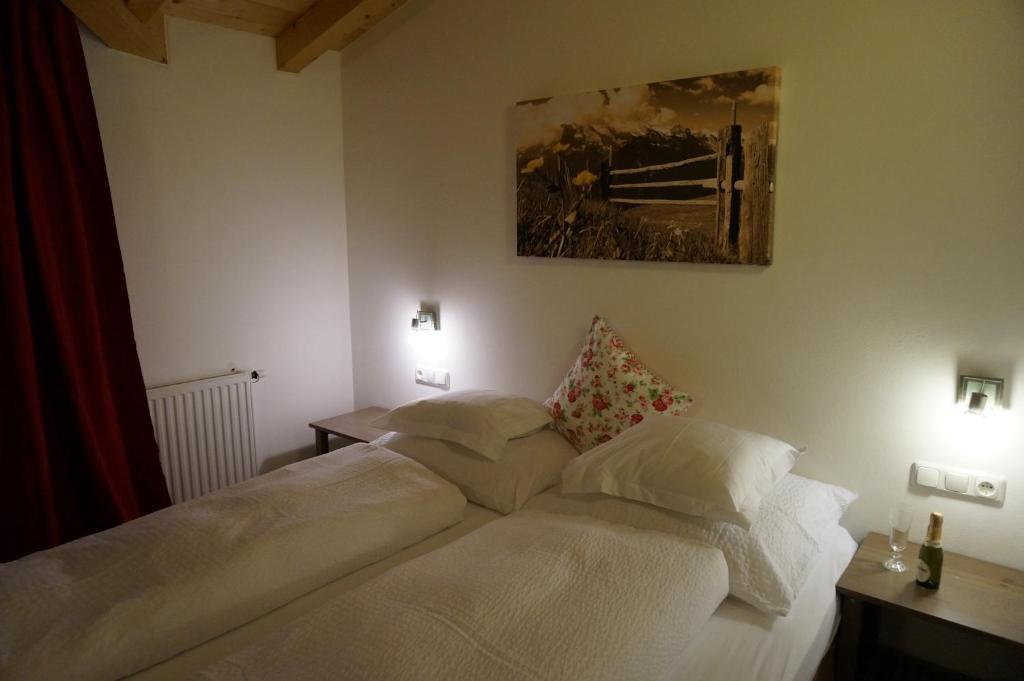 Bed and Breakfast Haus Senoner Kitzbühel Pokoj fotografie